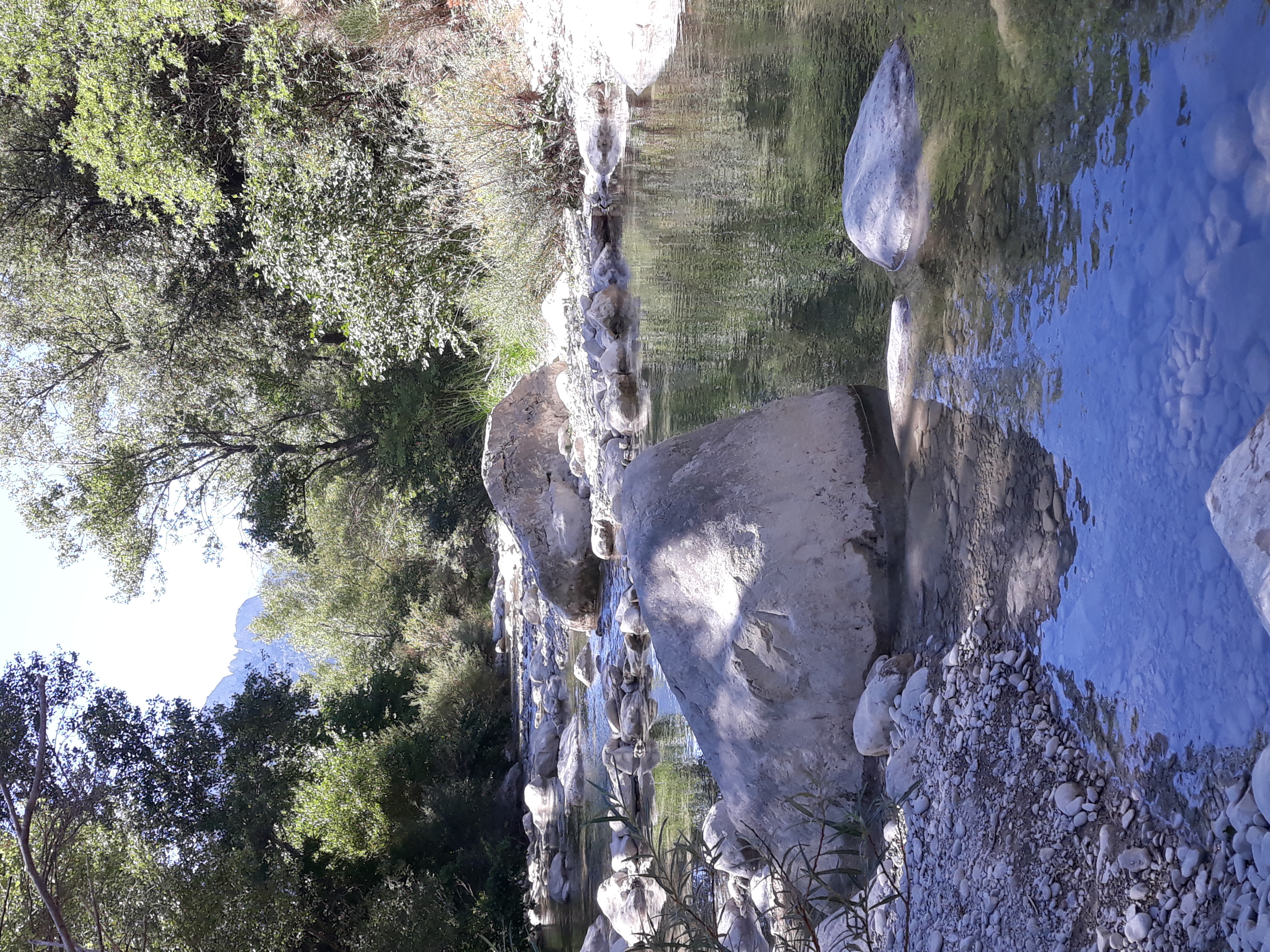 Lieu de baignade sur l'Ouvèze, à distance de marche de Buis
